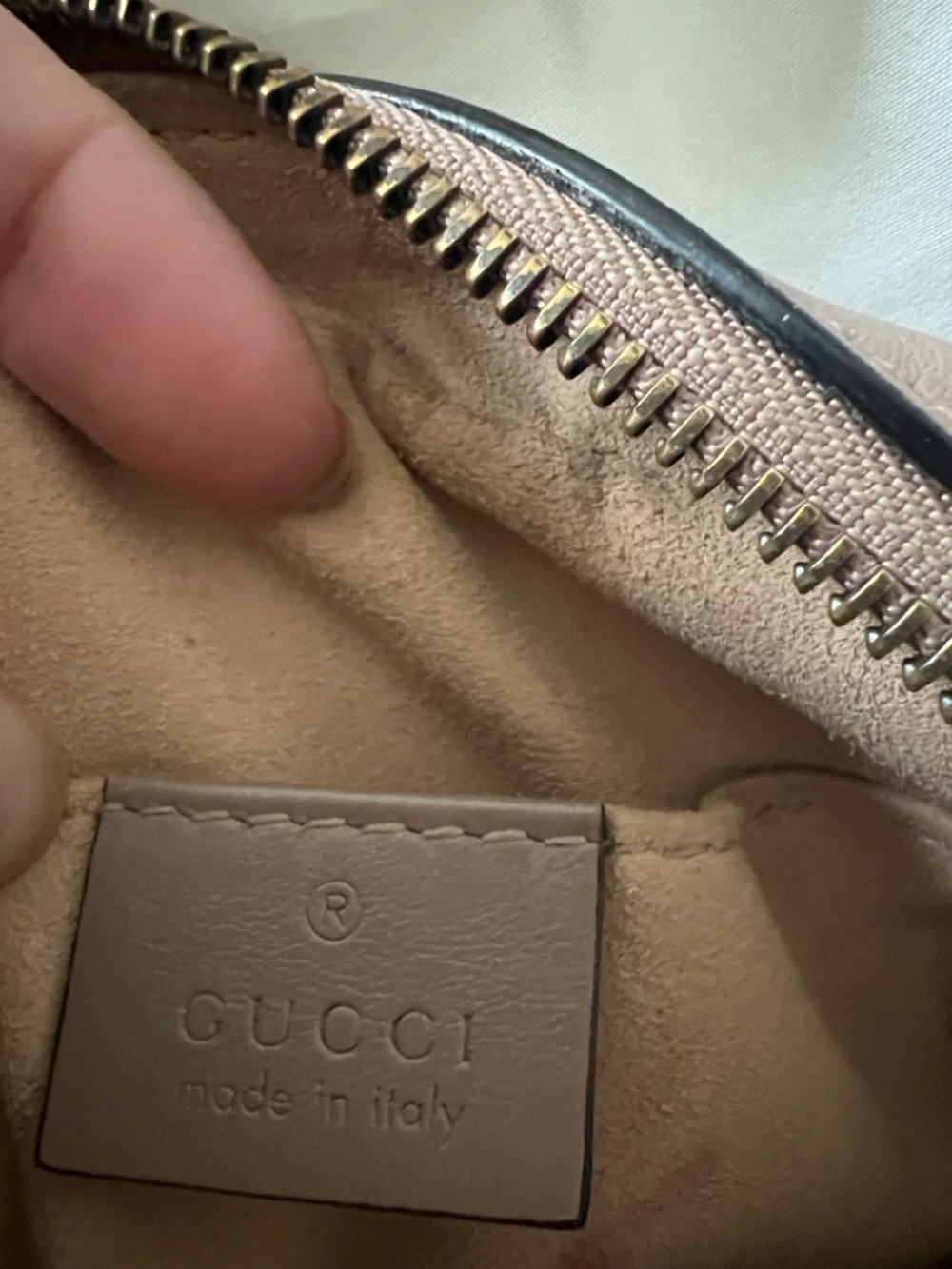 Gucci Marmont mini Leather Camera Bag in rose - Picture 6 of 8